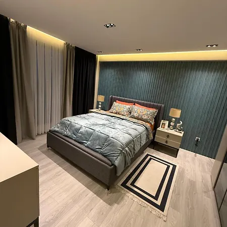 Villa Luxury With Private Pool Garden View In *