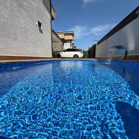 Villa Luxury With Private Pool Garden View In Sapanca