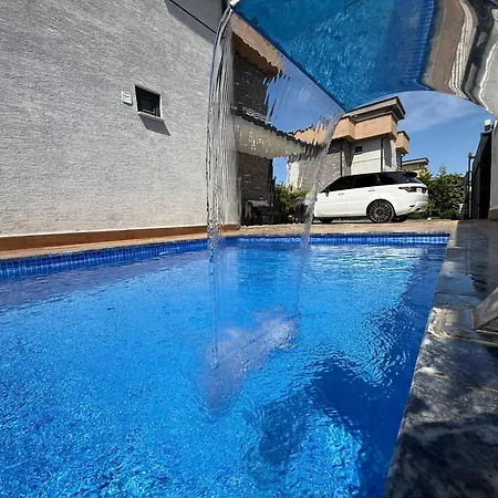 Villa Luxury With Private Pool Garden View In *