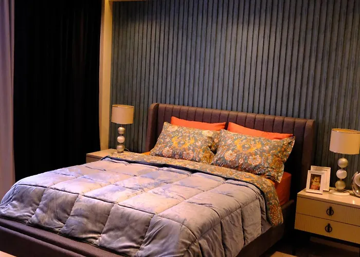 Luxury With Private Pool Garden View In